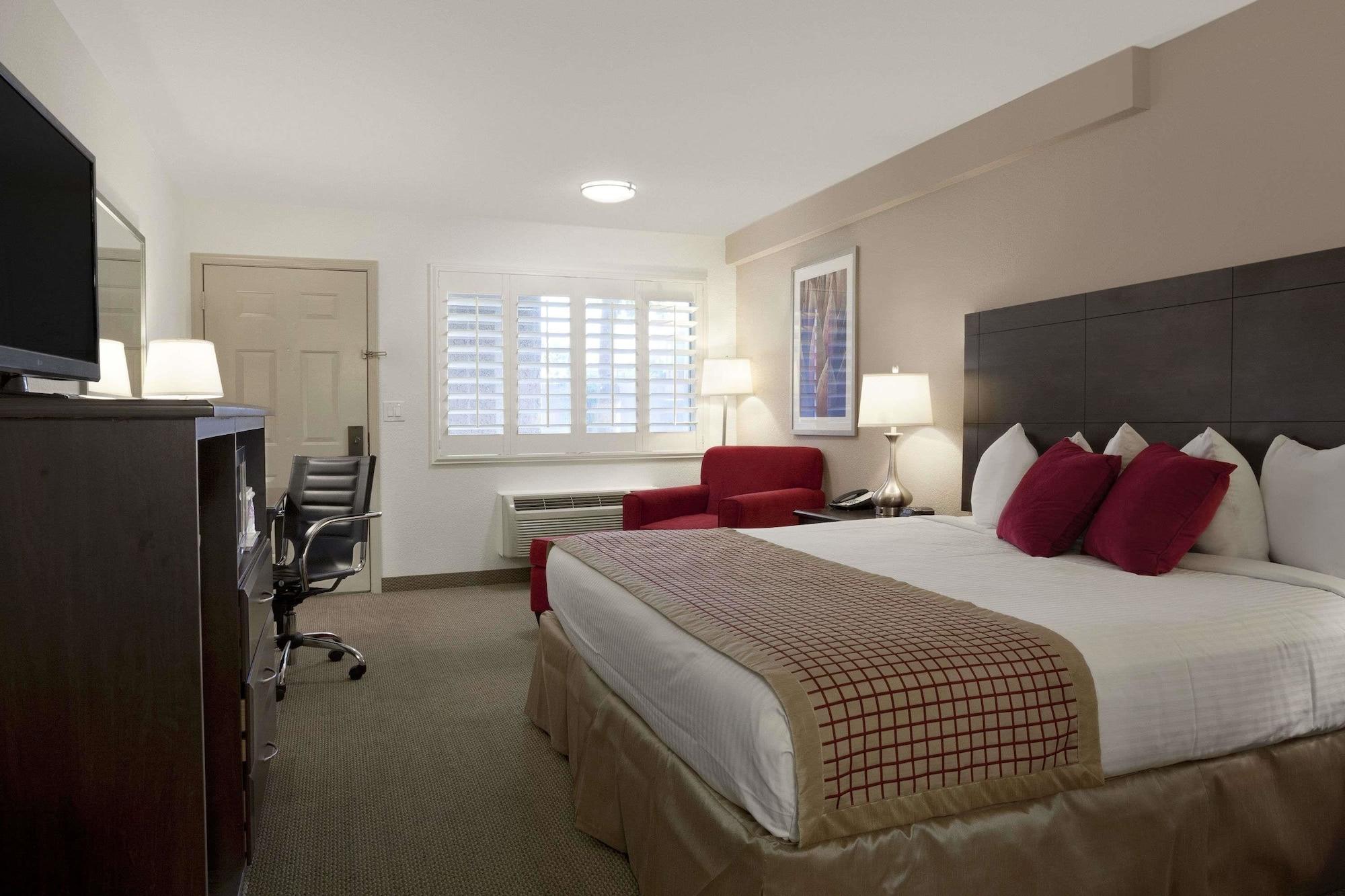 Infinity Inn & Suites Tempe Ngoại thất bức ảnh