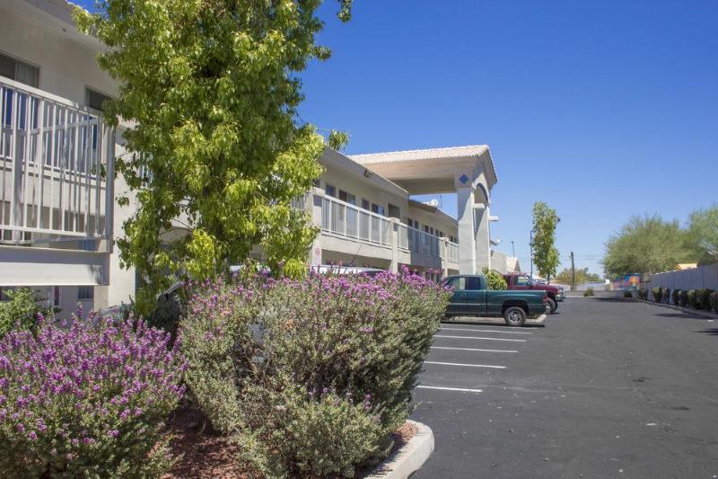 Infinity Inn & Suites Tempe Ngoại thất bức ảnh