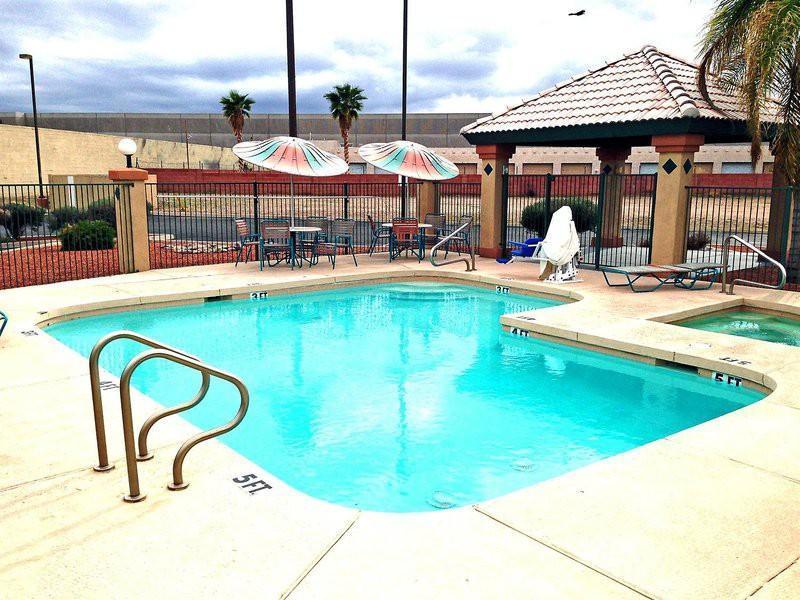 Infinity Inn & Suites Tempe Ngoại thất bức ảnh
