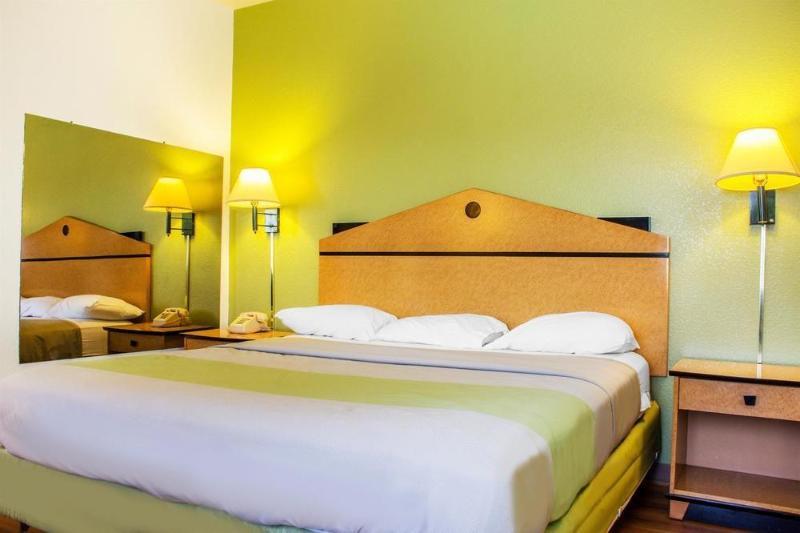 Infinity Inn & Suites Tempe Ngoại thất bức ảnh