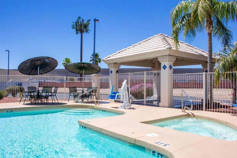 Infinity Inn & Suites Tempe Ngoại thất bức ảnh