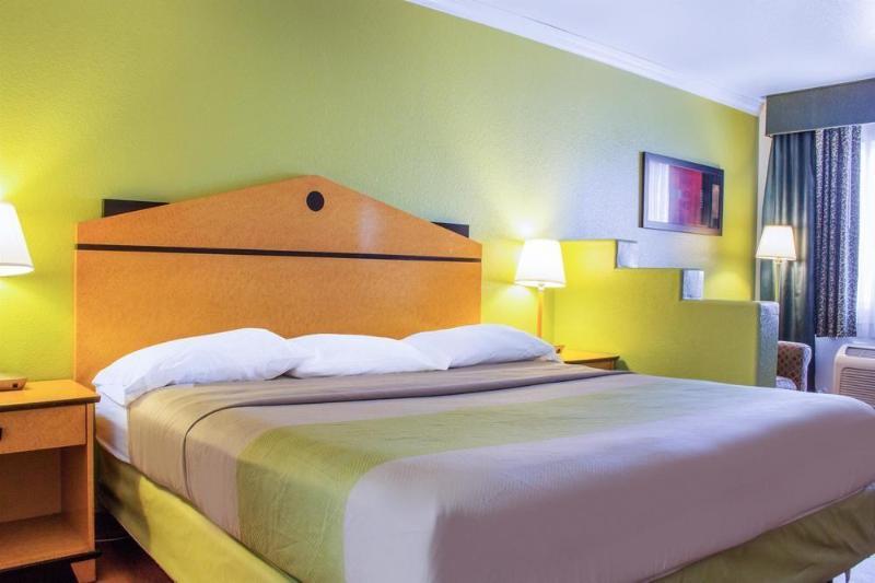 Infinity Inn & Suites Tempe Ngoại thất bức ảnh