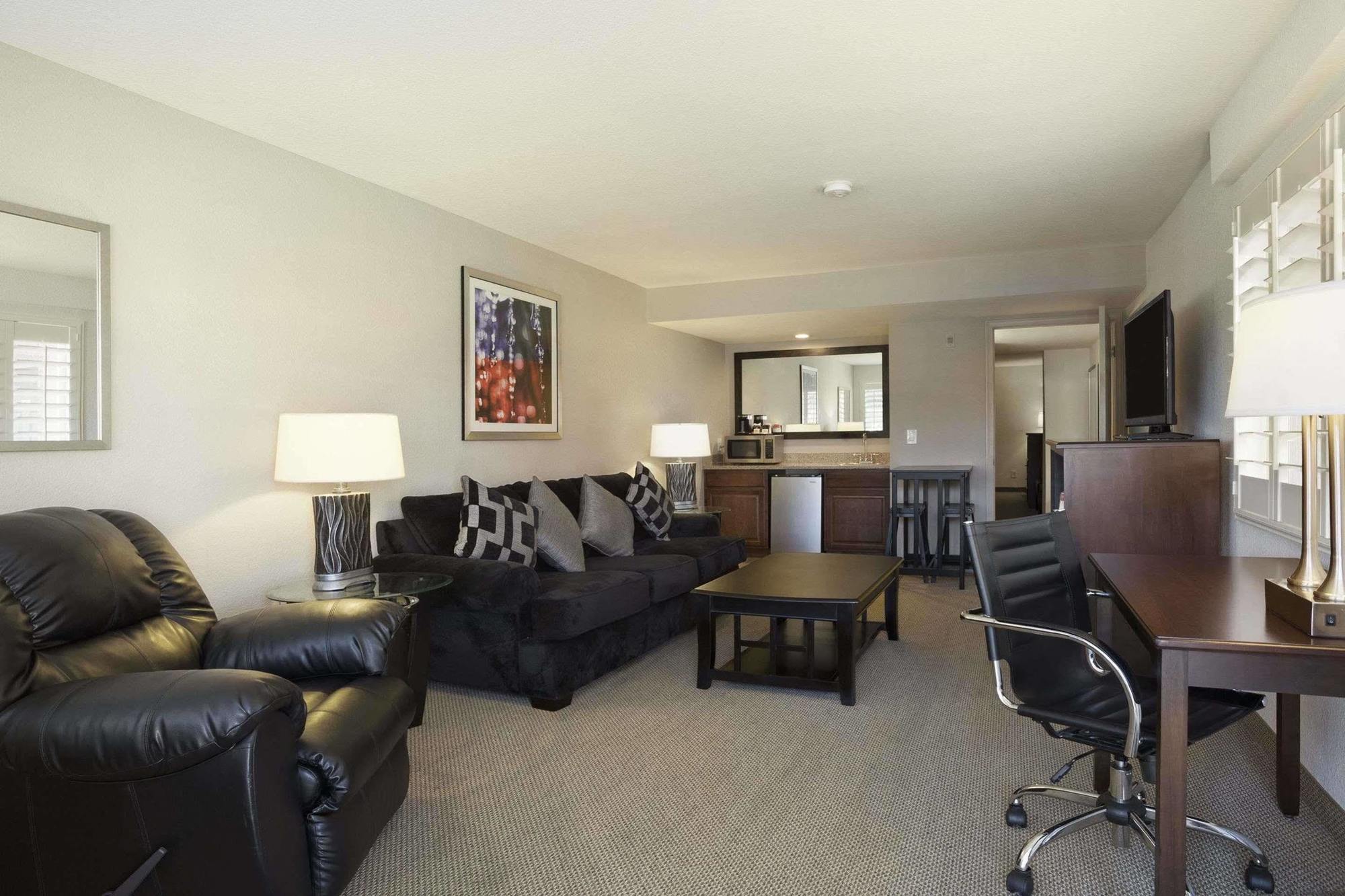 Infinity Inn & Suites Tempe Ngoại thất bức ảnh