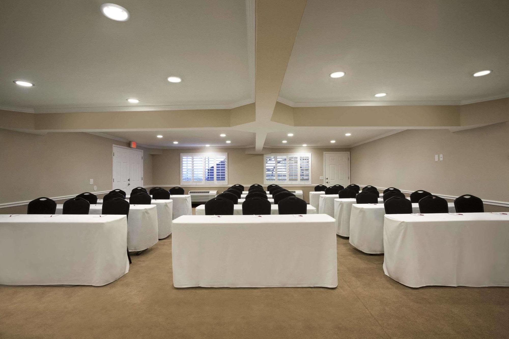 Infinity Inn & Suites Tempe Ngoại thất bức ảnh